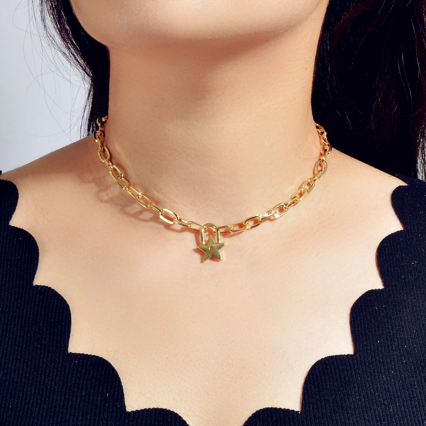 Trendy Jewellery Gold Paperclip Chain Star Lock Pendant Collar Choker