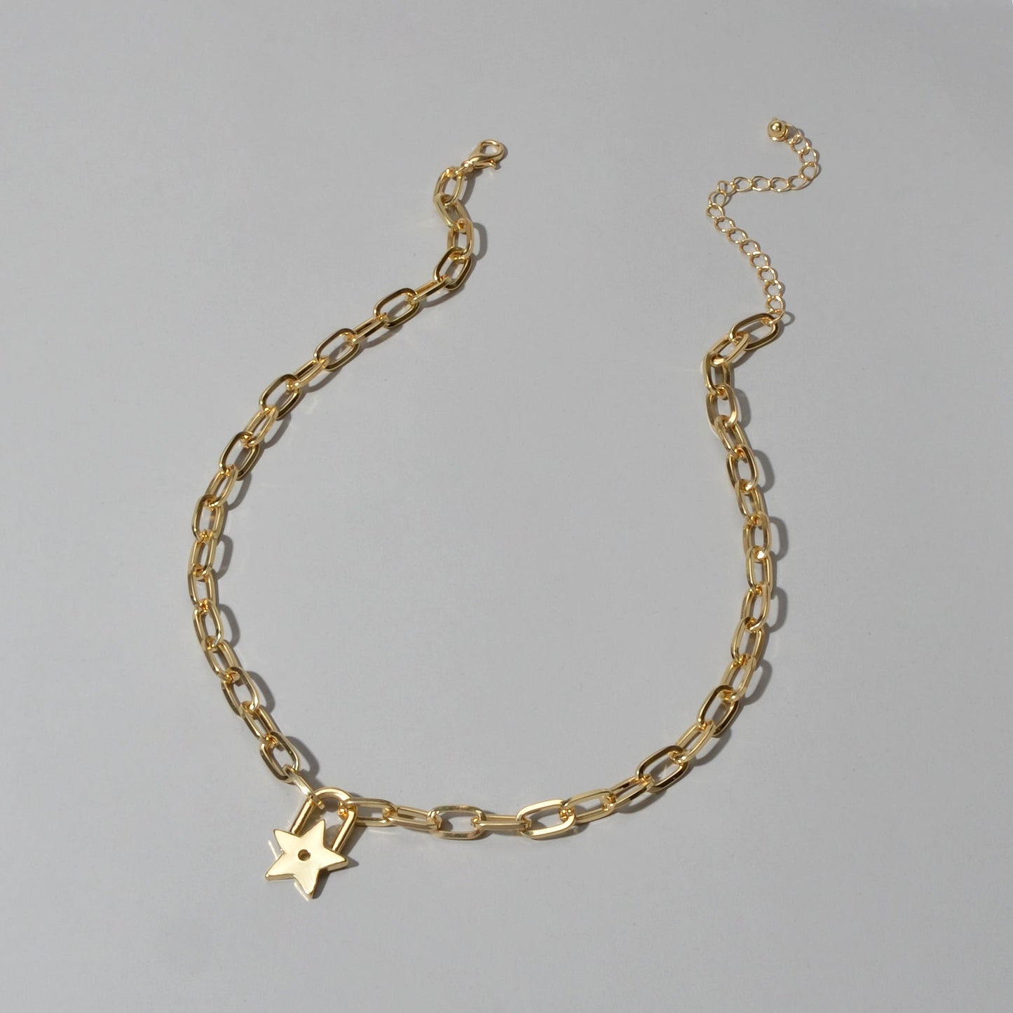 Trendy Jewellery Gold Paperclip Chain Star Lock Pendant Collar Choker