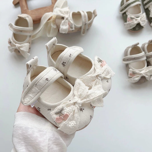 Spring and Autumn Baby Girl Fashion Floral Pattern Butterfly-bow