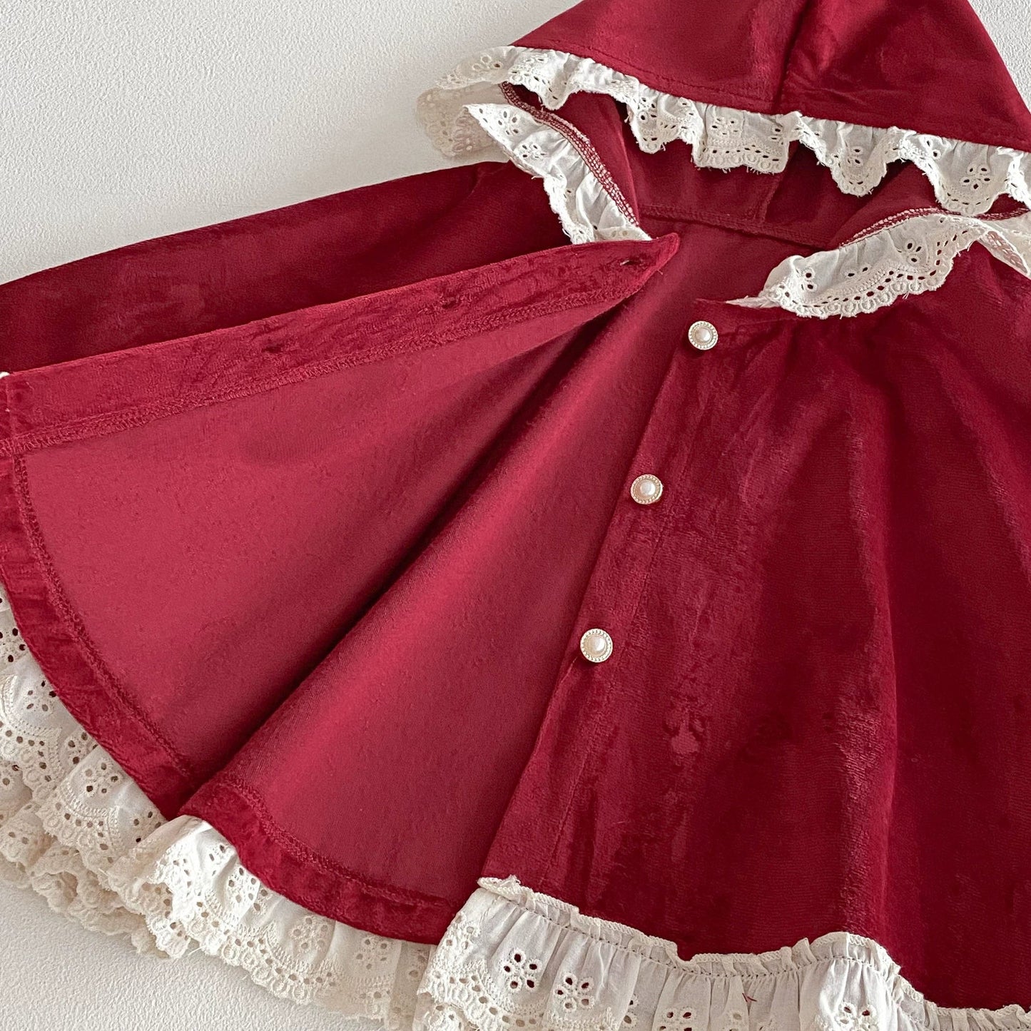 Autumn and Spring Baby Girl Color Patchwork Hollow-out Pattern Cape