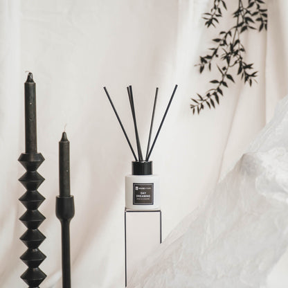 Reed Diffuser - Glass/ Fibre- 50 ml - Day Dreaming