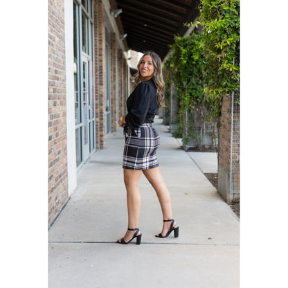 Amelia - Black And White Plaid Jogger Skirt