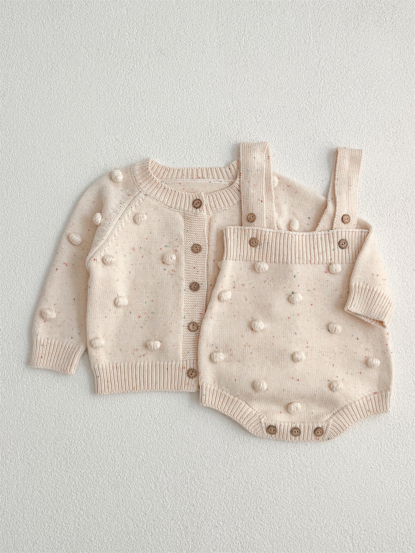 Arrival Autumn Baby Long Sleeves Solid Color Knitted Cardigan and