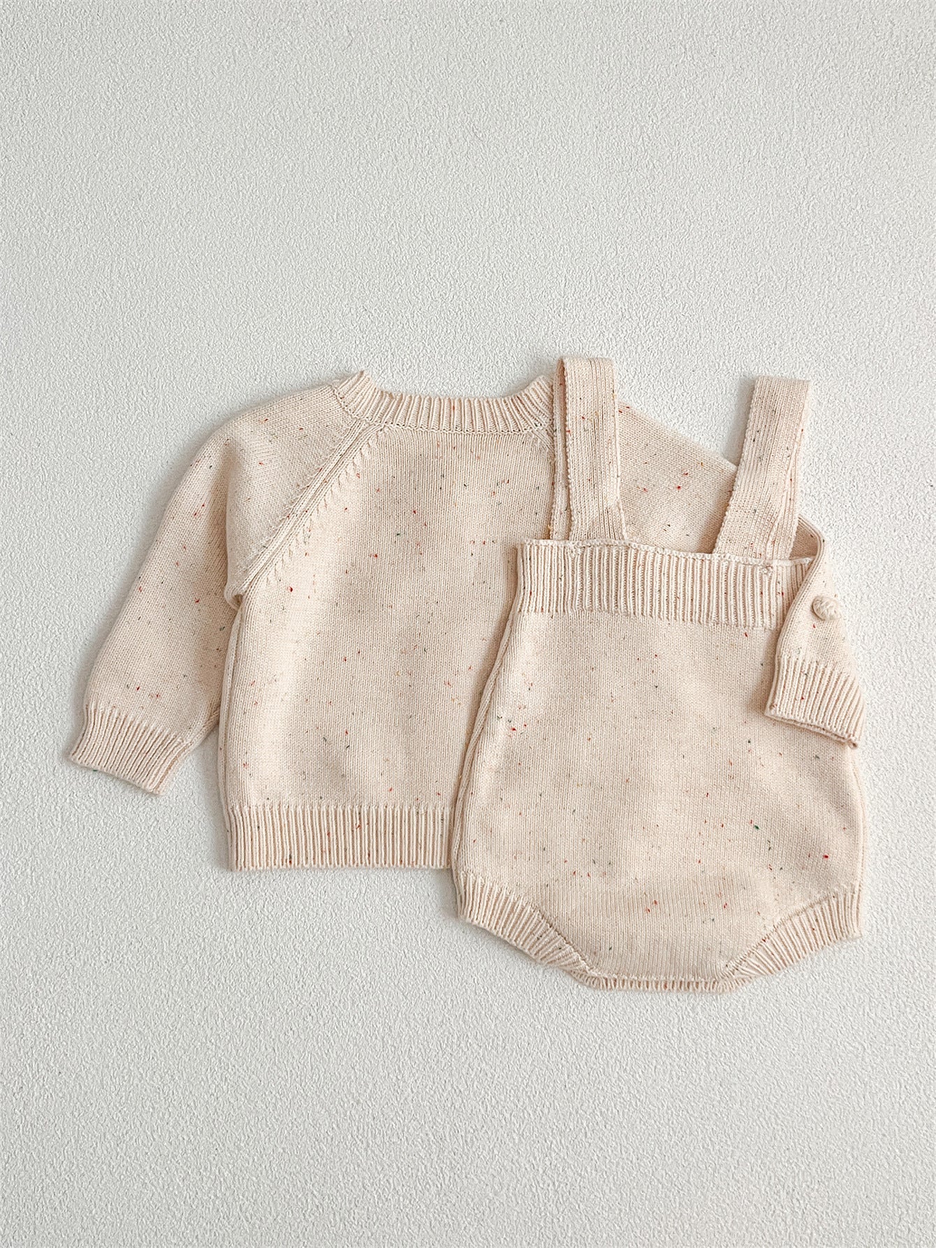 Arrival Autumn Baby Long Sleeves Solid Color Knitted Cardigan and