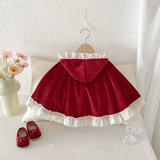 Autumn and Spring Baby Girl Color Patchwork Hollow-out Pattern Cape